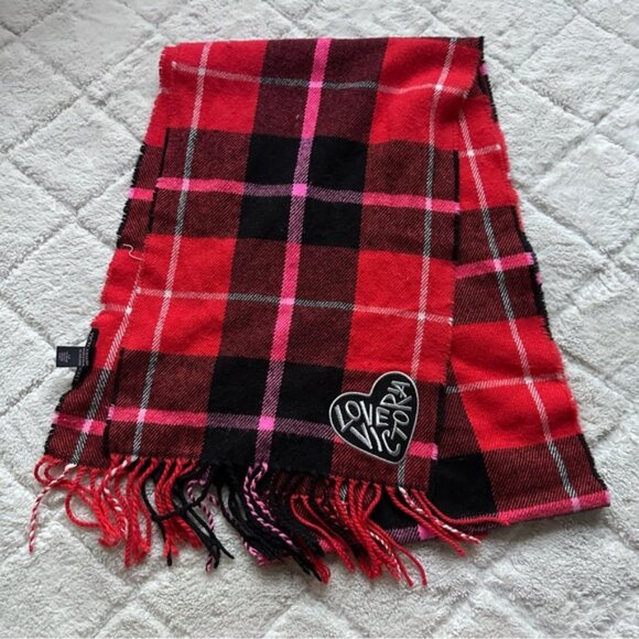 Victoria's Secret | Red and Black Plaid Print Winter Angel Scarf | One Size - Picture 3 of 6